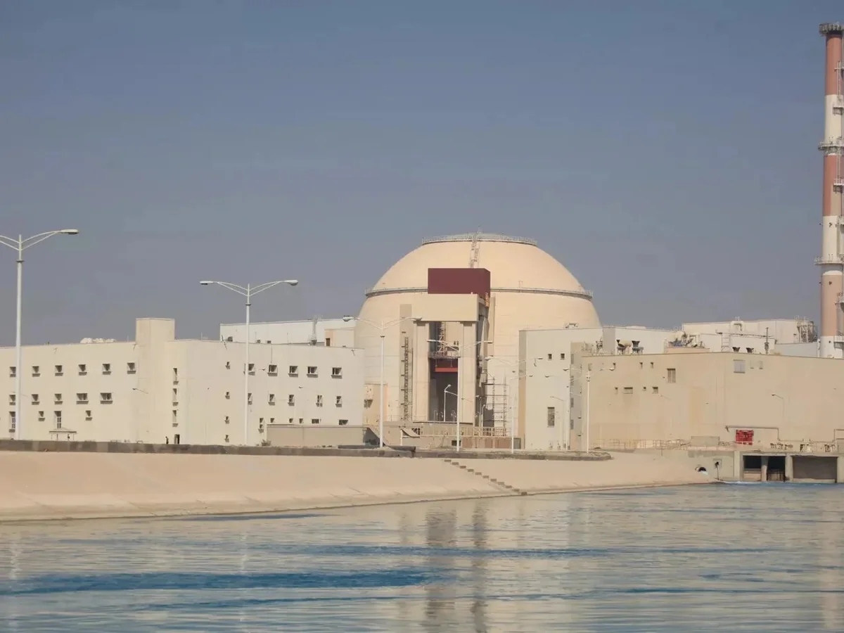 KİV: İranın Buşehr şəhərində partlayış səsləri eşidilib