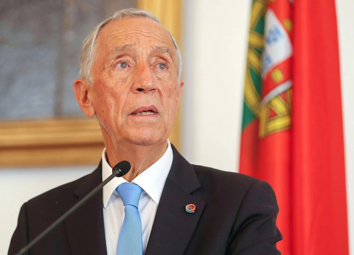 Portuguese president dissolves government