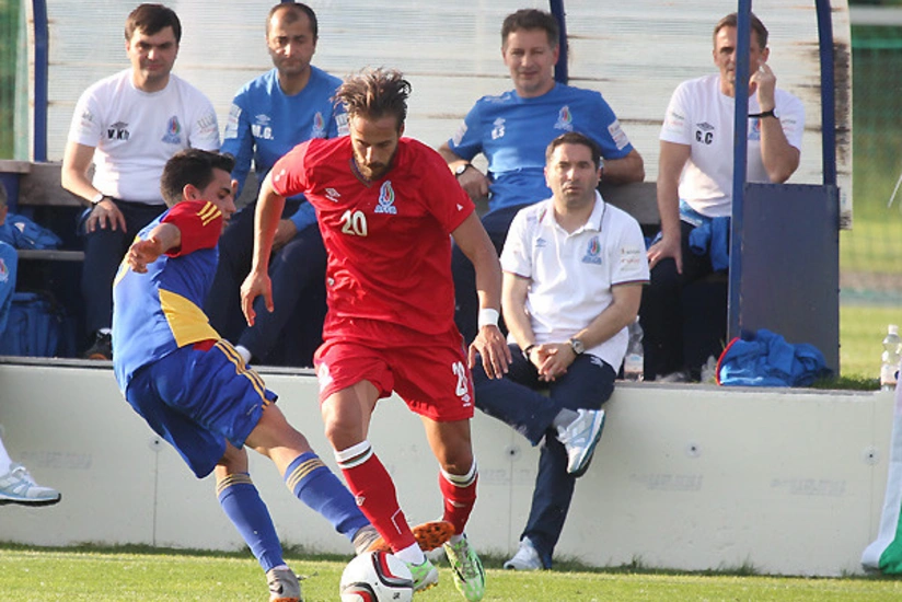 Türkiyə klubu Azərbaycan milli komandasının futbolçusu ilə müqaviləni uzatmaq istəyir