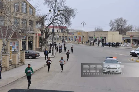 Biləsuvarda İdman həftəsi çərçivəsində qaçış marafonu keçirilib