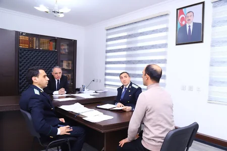 Baş prokuror Beyləqanda vətəndaşları qəbul edib