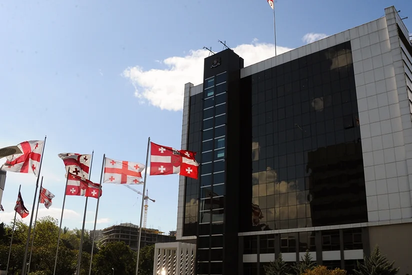 Gürcüstan ABŞ-dan pulemyot və avtomat tüfəng almaq niyyətindədir