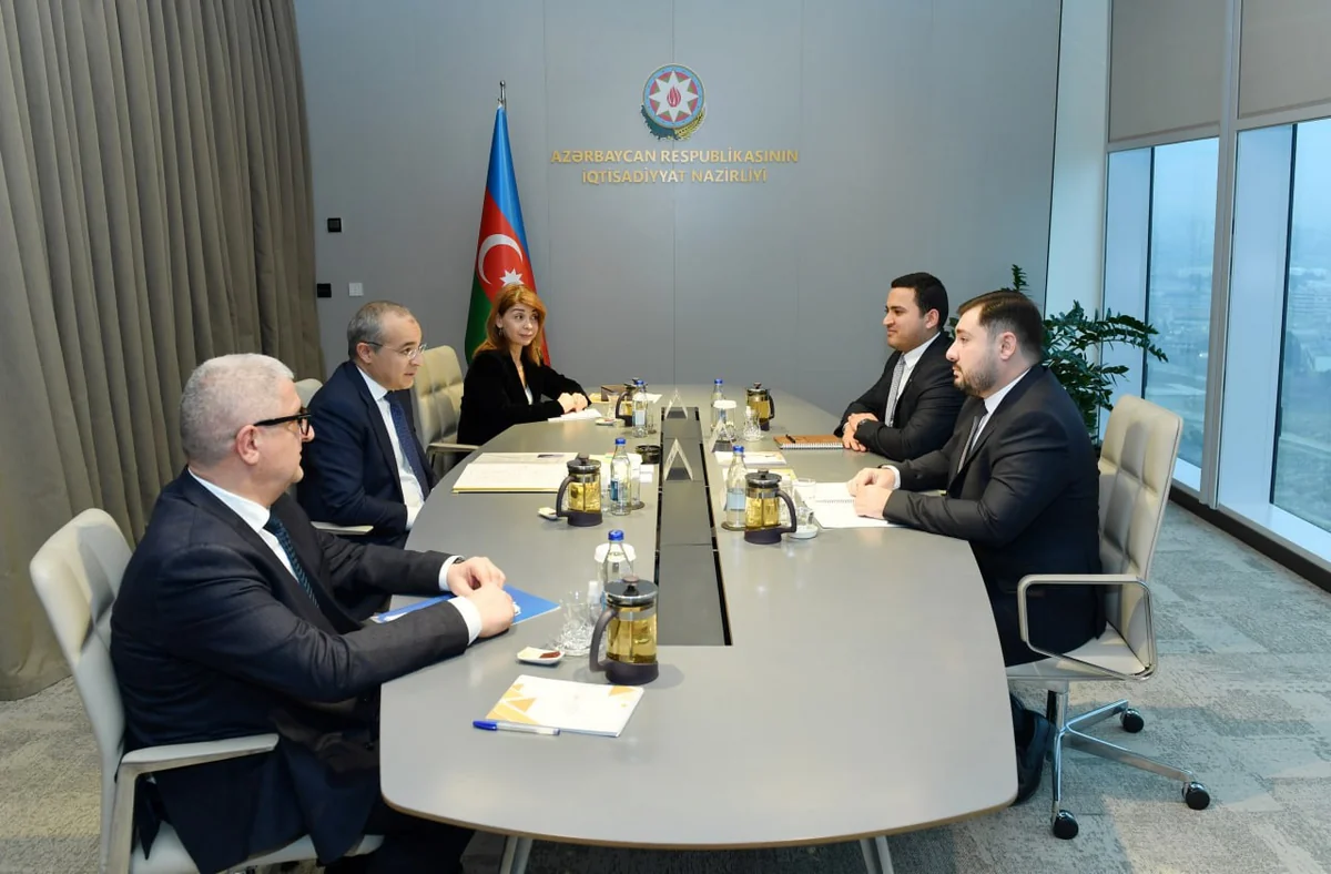 Министр экономики встретился с победителями конкурса Yüksəliş