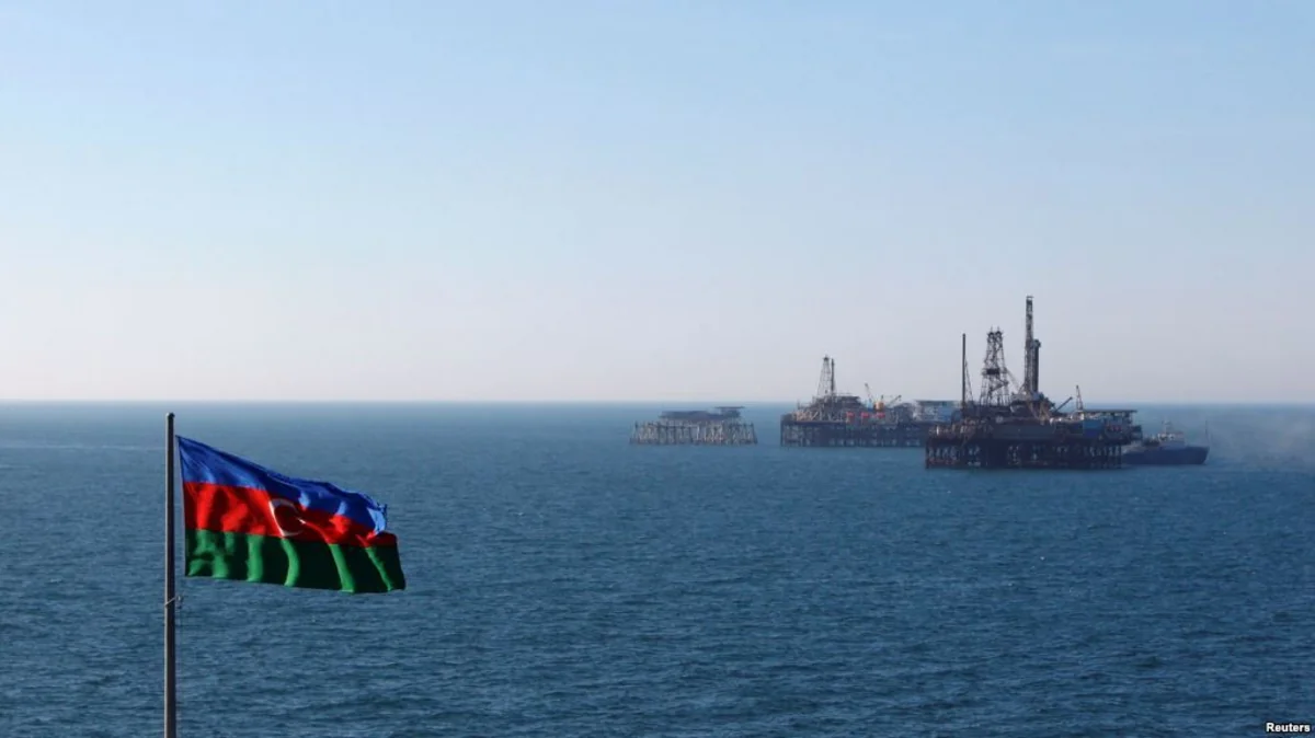 Wages increased in Azerbaijani oil sector