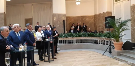 Sankt-Peterburqda 28 May - Respublika Günü münasibətilə rəsmi qəbul təşkil edilib