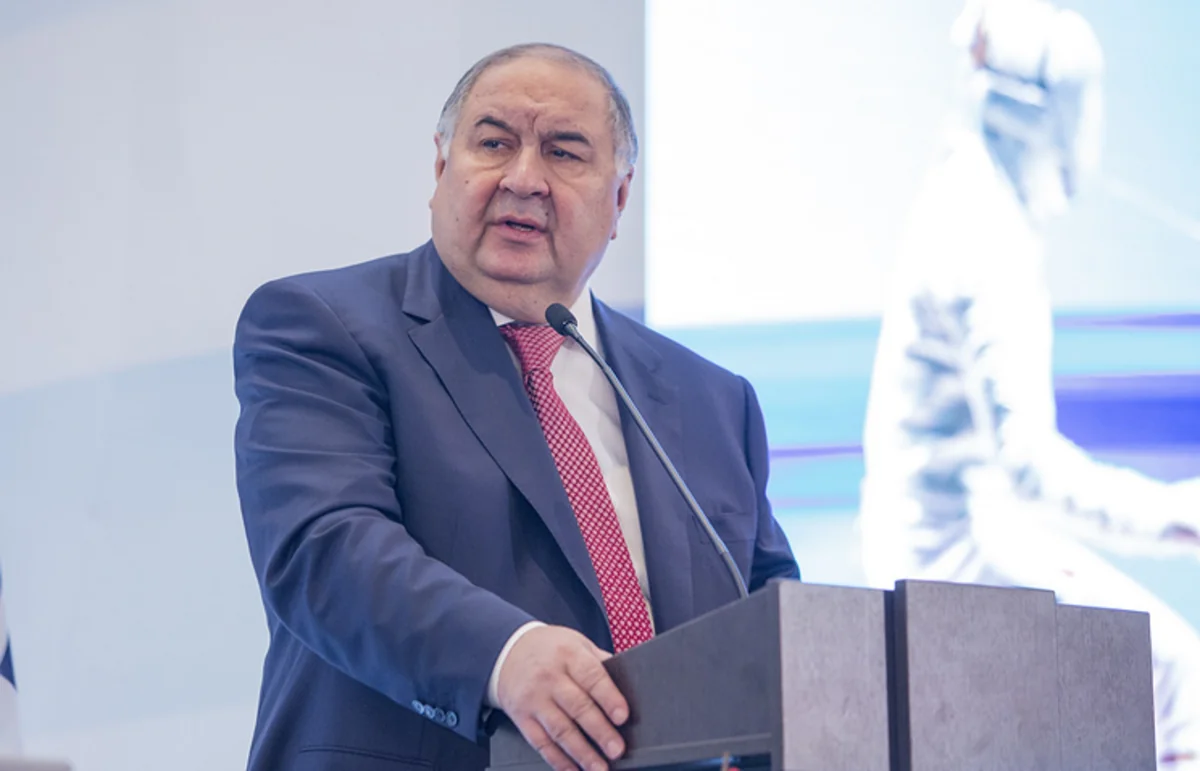 International Fencing Federation named president  without election