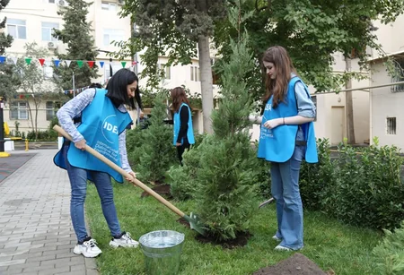 Bakıda daha bir həyət abadlaşdırılıb