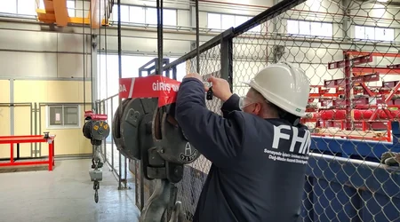Bakıda şirkətə məxsus təhlükəli kranın fəaliyyəti dayandırılıb