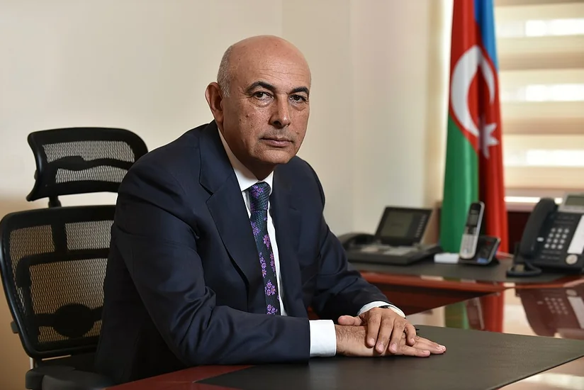 Ədalət Vəliyev: Azərbaycan 30-dan artıq dövlətə humanitar yardım edib