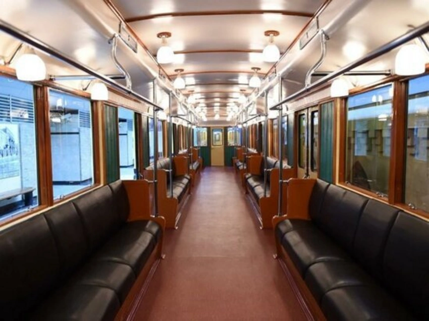 Bakı Metropoliteni retro vaqonların İçərişəhər stansiyasında qalma müddətini uzadıb
