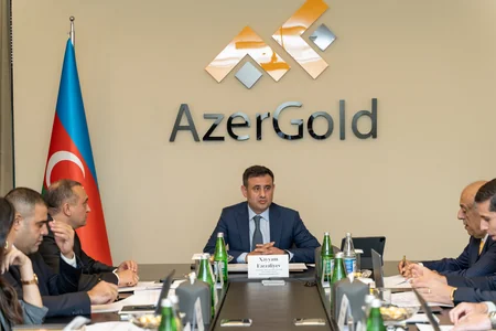 “AzerGold”da hasilatın pay bölgüsü haqqında Saziş üzrə yeni Rəhbər komitənin ilk iclası keçirilib