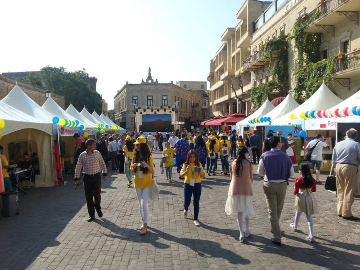 Bakıda “Avropa şəhərciyi”nin açılışı olub - FOTO