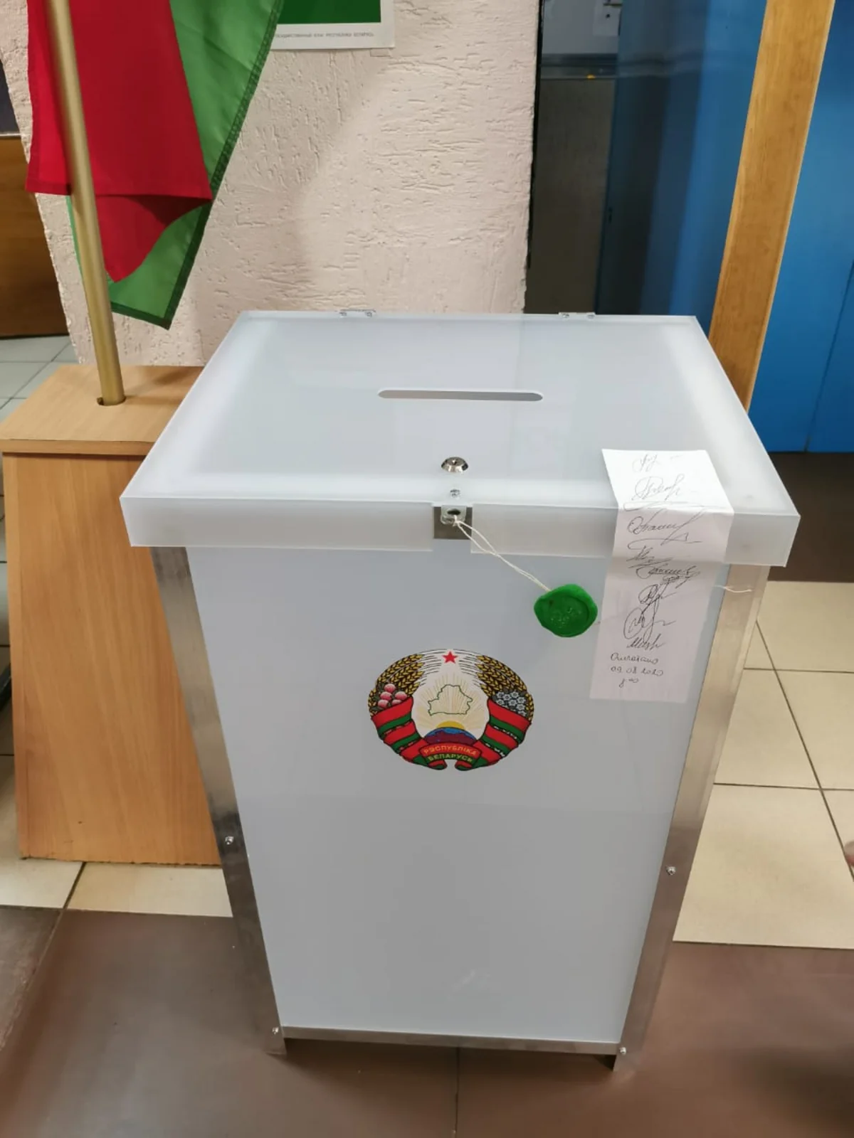 Belarusda seçicilərin 79%-i seçkilərdə iştirak edib