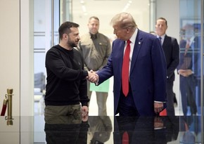 Zelenski Trampla telefon danışıqlarının təfərrüatlarını açıqlayıb