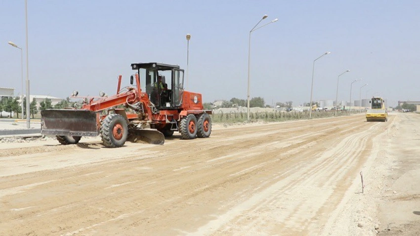 Zığ-Suraxanı yolunun daha 2,7 km-lik hissəsi yenidən qurulur - VİDEO