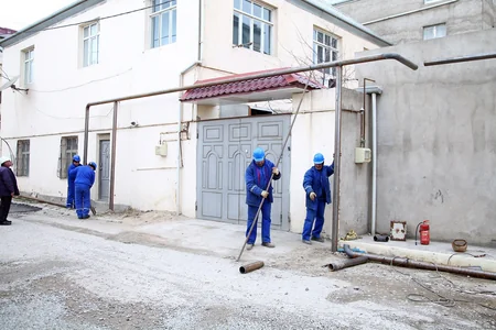 “Azəriqaz” Sumqayıtda qaz kəmərlərini yenidən qurur