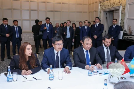 Azerbaijan, Kazakhstan, China establish joint venture