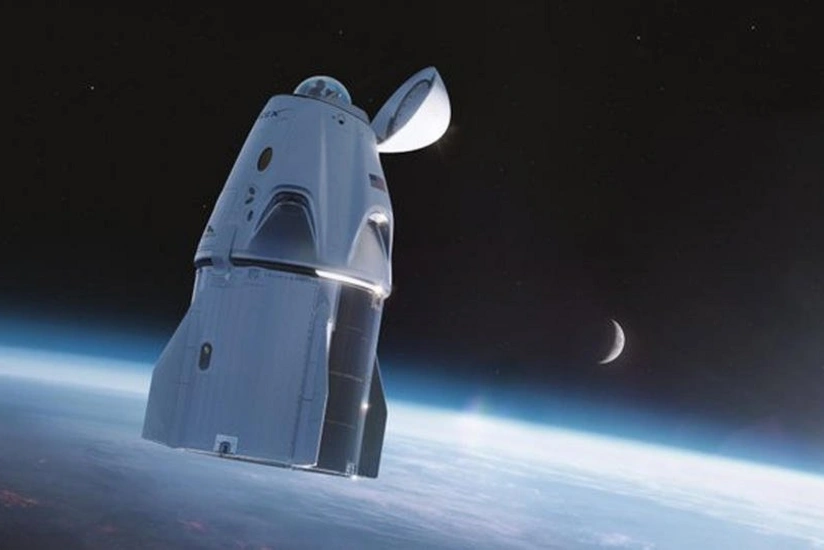 Грузовой корабль компании SpaceX приводнился у берегов Флориды