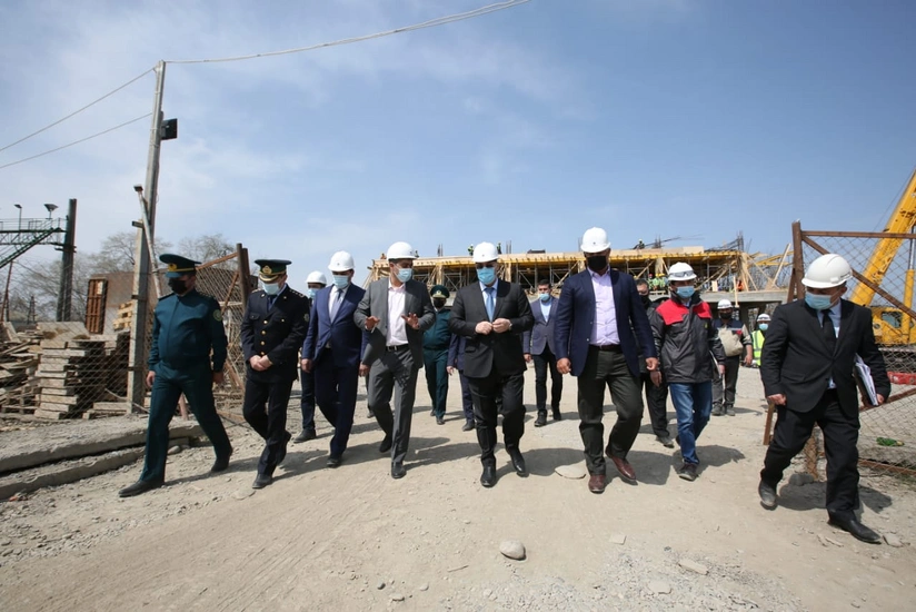 Səfər Mehdiyev Xanoba gömrük postunda aparılan tikinti işləri ilə tanış olub