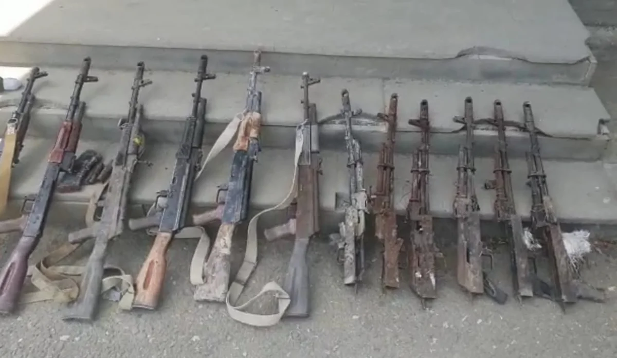 Xocavənddə ermənilərin atıb qaçdığı silahlar aşkarlandı