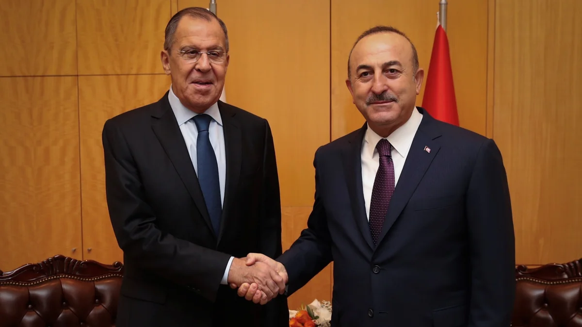 KİV: “Çavuşoğlu və Lavrov taxıl sazişini müzakirə ediblər”