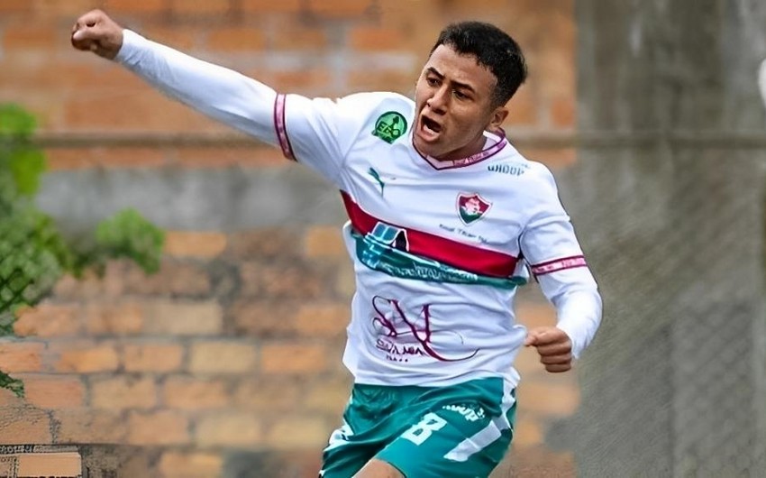Peruda 21 yaşlı futbolçu matç zamanı qapıçı ilə toqquşmadan sonra vəfat edib