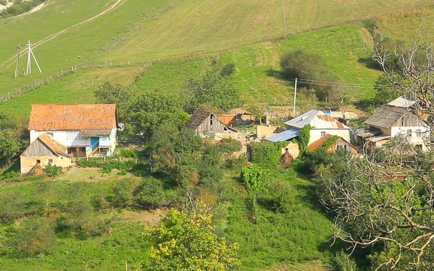 “Azərişıq” Rus Borisi kəndində yenidənqurma işlərinə start verib