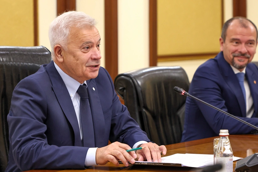 Премьер Казахстана обсудил с главой Лукойл разработку нефтяных месторождений