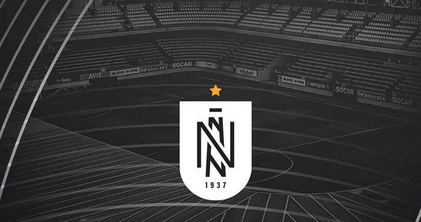 Neftçi yeddi futbolçu ilə yollarını ayırdığını açıqlayıb