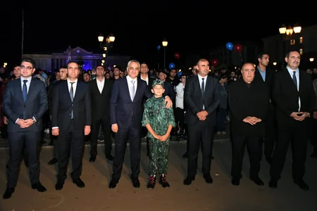 Naxçıvanda Zəfər Günü böyük coşqu ilə qeyd edilib - YENİLƏNİB