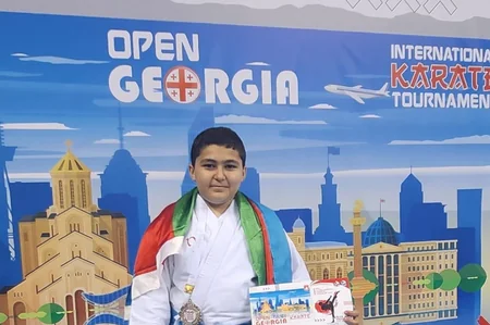 Azərbaycan karateçiləri Gürcüstanda 3 medal qazanıblar