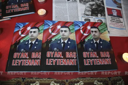 Yaralı halda döyüşü davam etdirmiş şəhidin büstünün açılışı olub