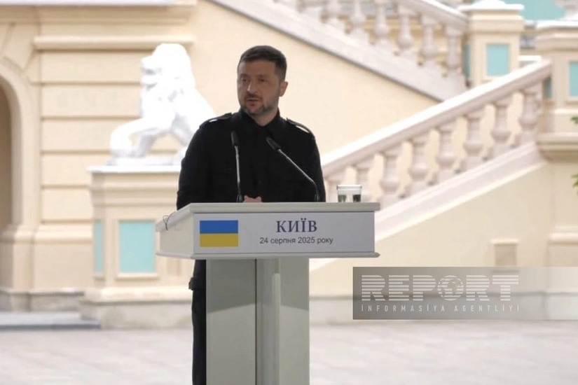 Zelenski Donbas istiqamətində müsbət dinamikanın olduğunu açıqlayıb