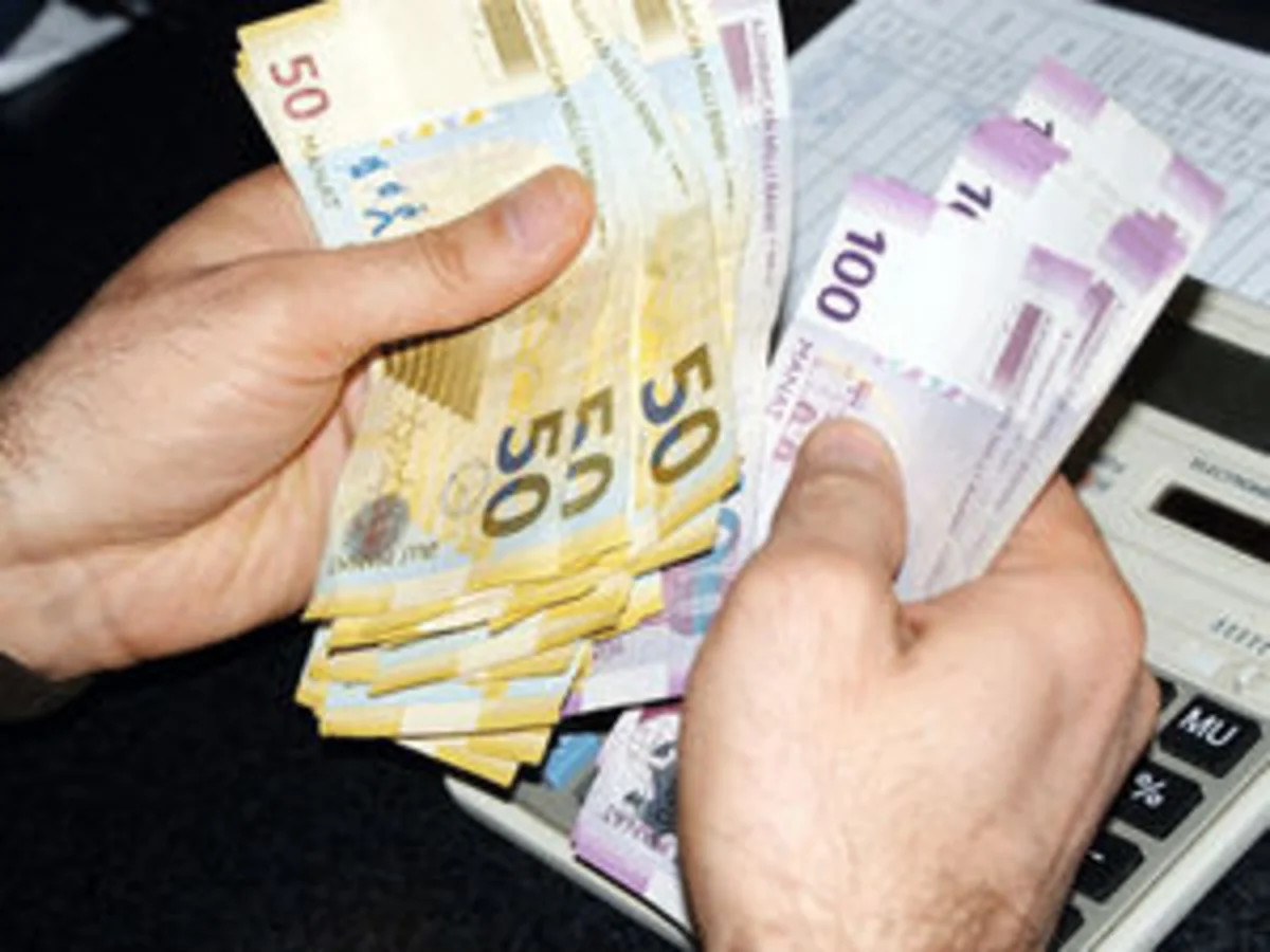 Azərbaycanda manatla problemli kreditlər 6% artıb
