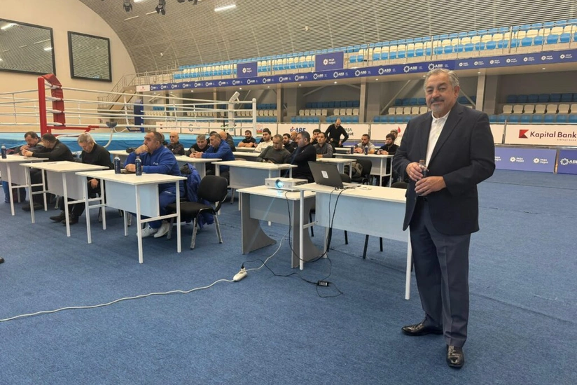 IBA-nın Texniki Komitəsinin sabiq sədri Azərbaycana gəlib, məşqçilərə seminar keçib