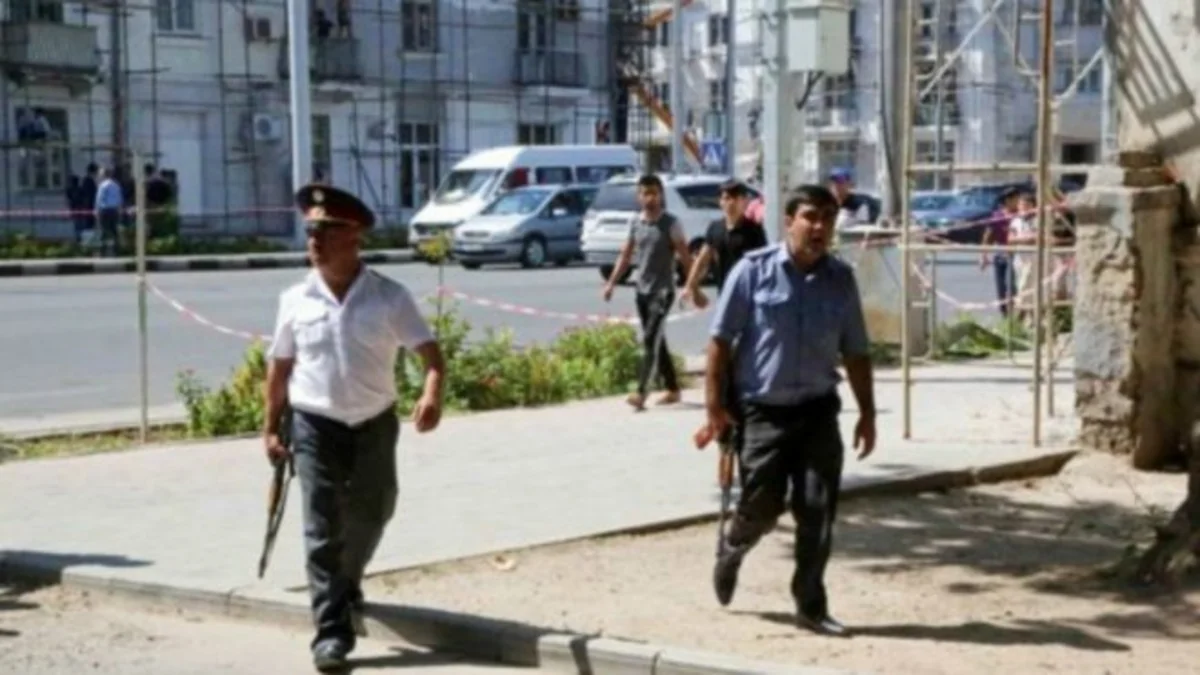 Tacikistanda 9 polis əməkdaşını qətlə yetirən qruplaşmaya qarşı əməliyyat davam edir