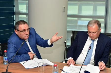 SOCAR-da xaricdə mütəxəssislərin hazırlanması üzrə Komissiyanın növbəti iclası keçirilib