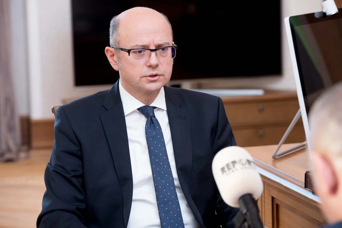 Pərviz Şahbazov: Bu il Azərbaycanda elektrik enerjisi istehsalı 4 % artıb