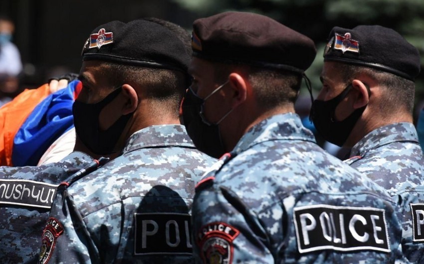 Ermənistanda fövqəladə vəziyyət rejimi ilin sonunadək uzadılacaq