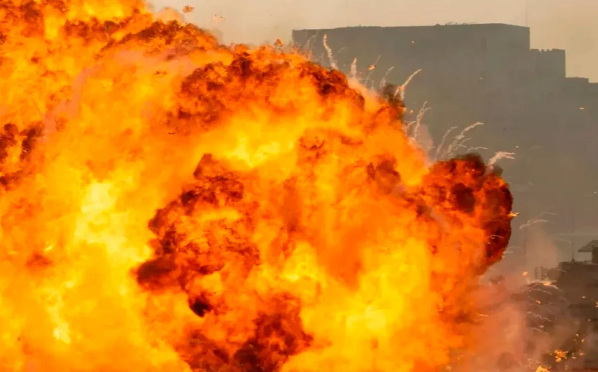 Powerful explosion hits near gas station in Piraeus, Greece