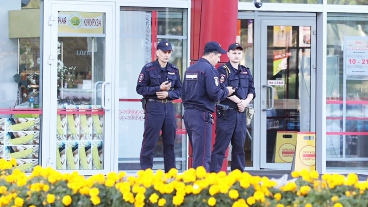 В Тюмени эвакуированы шесть торговых центров
