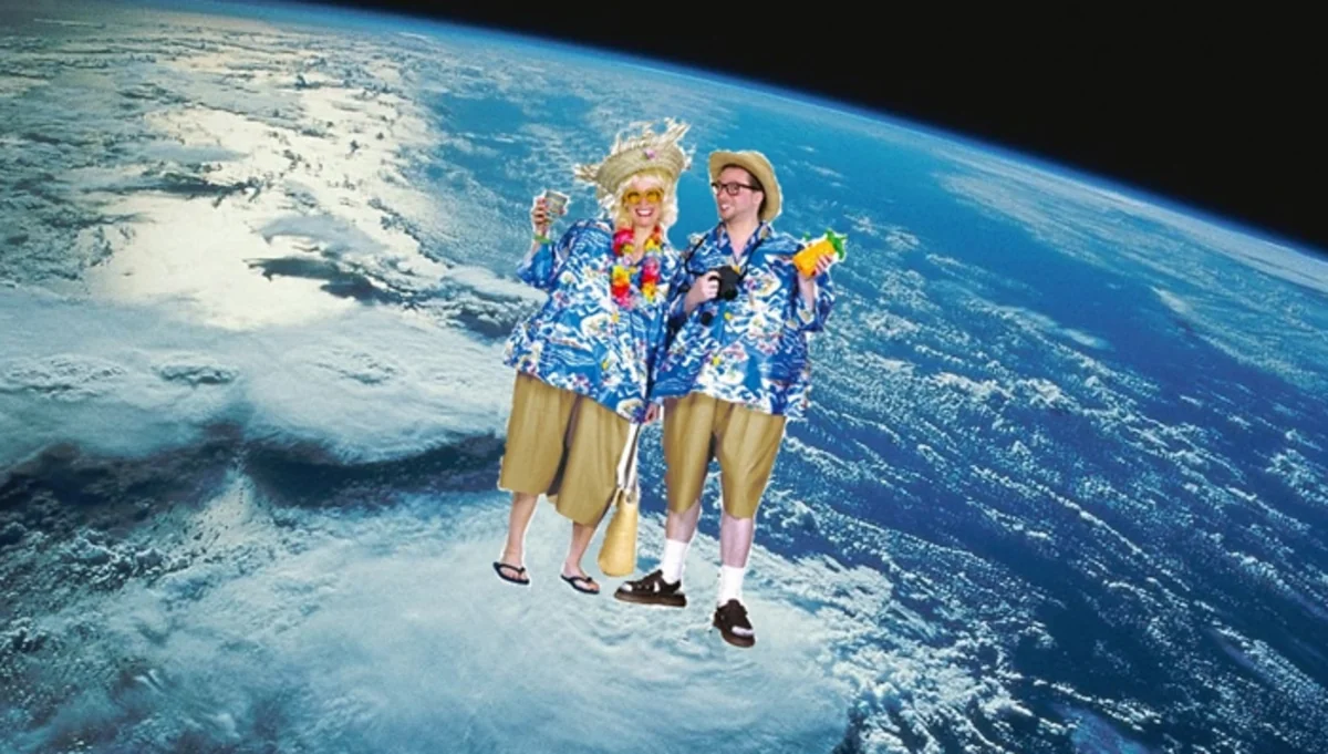 ​Çin ilin sonunda turistləri kosmosa göndərəcək