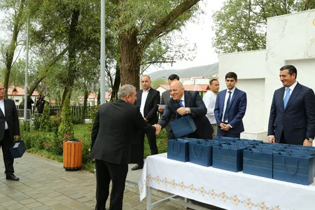 Zabuxa köçürülən ailələrə mənzillərinin açarları təqdim edilib