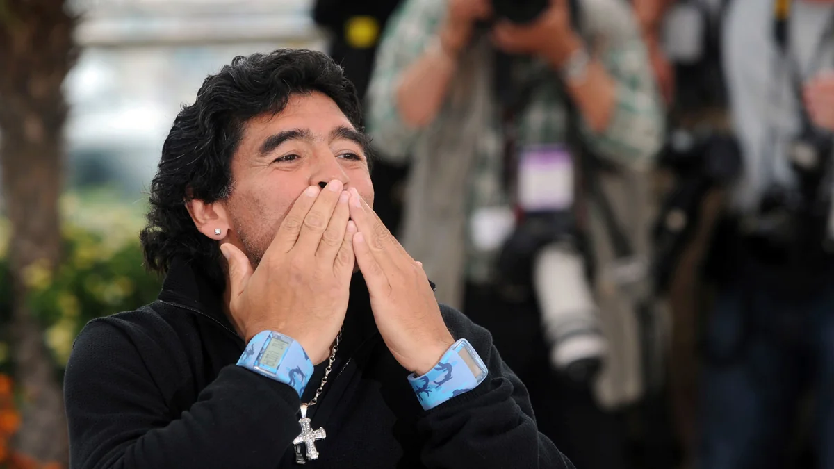 Diego Maradona to be buried at Casa Rosada
