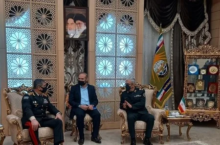Zakir Həsənov İran ordusunun Baş Qərargah rəisi ilə görüşüb