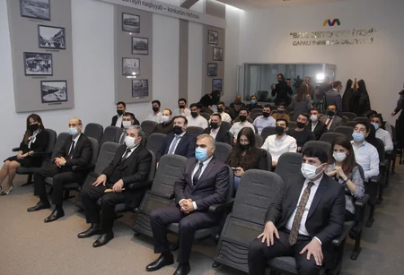 Bakı metrosu Bakı Peşə Hazırlığı Mərkəzi ilə əməkdaşlıq müqaviləsi imzalayıb