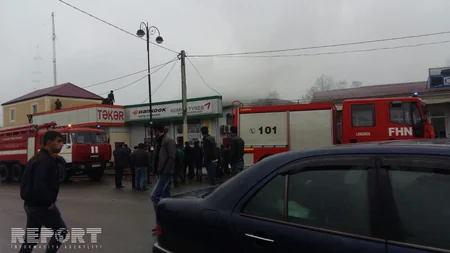 Lənkəran şəhərində mağaza yanıb - FOTO - VİDEO