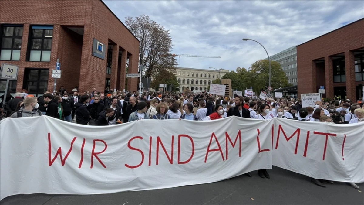 Doctors strike at university hospitals in Germany