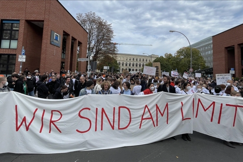 Doctors strike at university hospitals in Germany