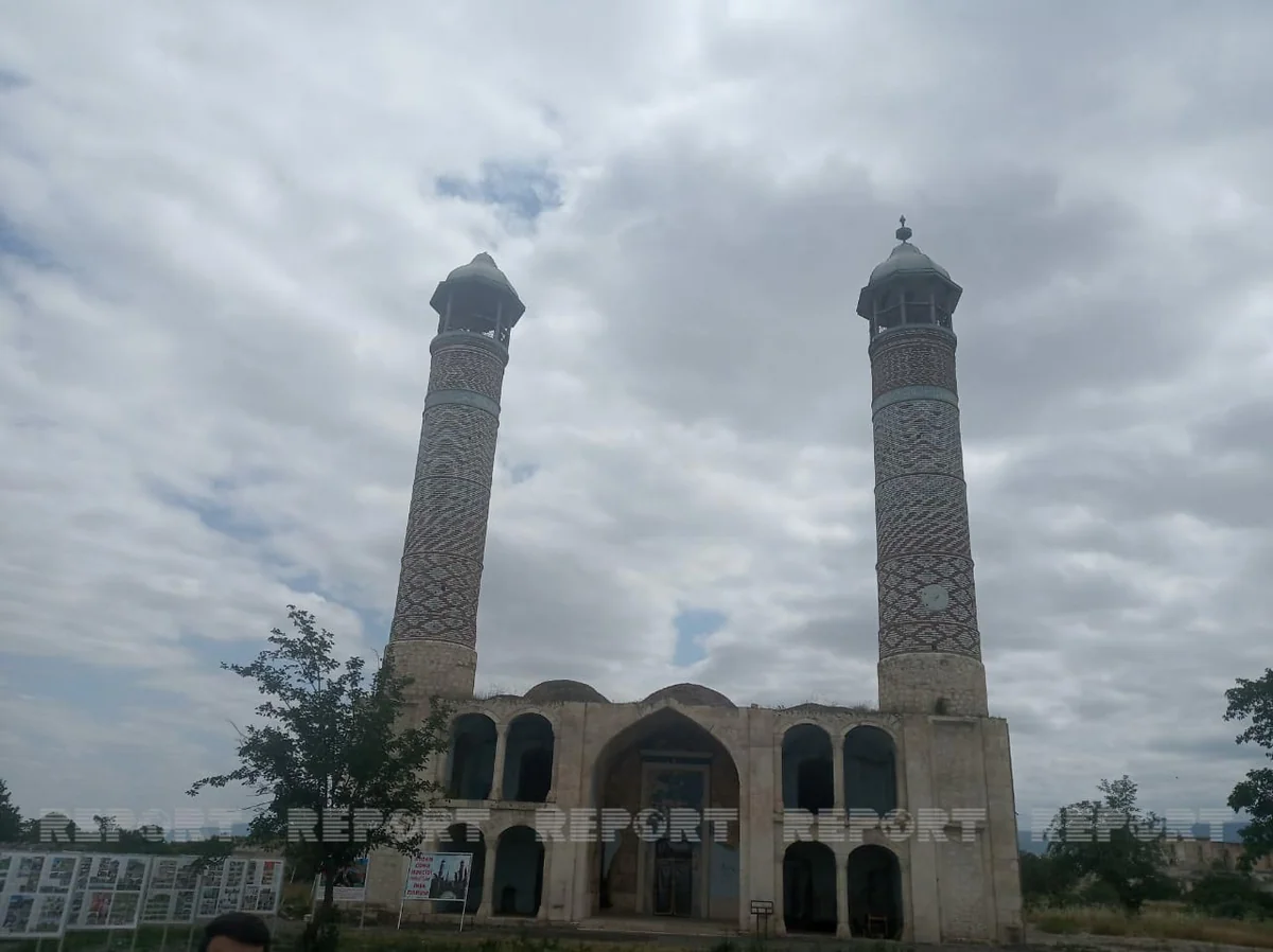 Armenians set fire to Aghdam's Juma Mosque several times